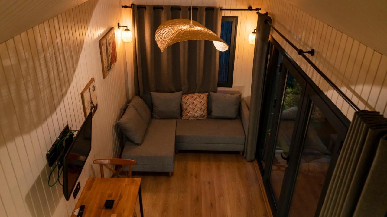 Ten Tiny House Сапанджа Екстериор снимка